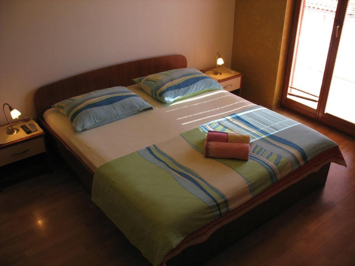 Accomodation Noki21 罗维尼 外观 照片